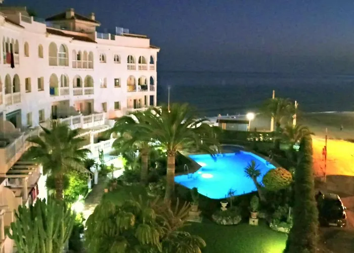 Perros hoteles StarNerja En Stella Maris