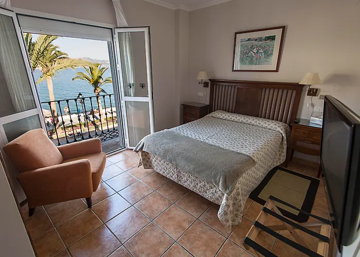 Hotel: Hostal Marissal By Dorobe