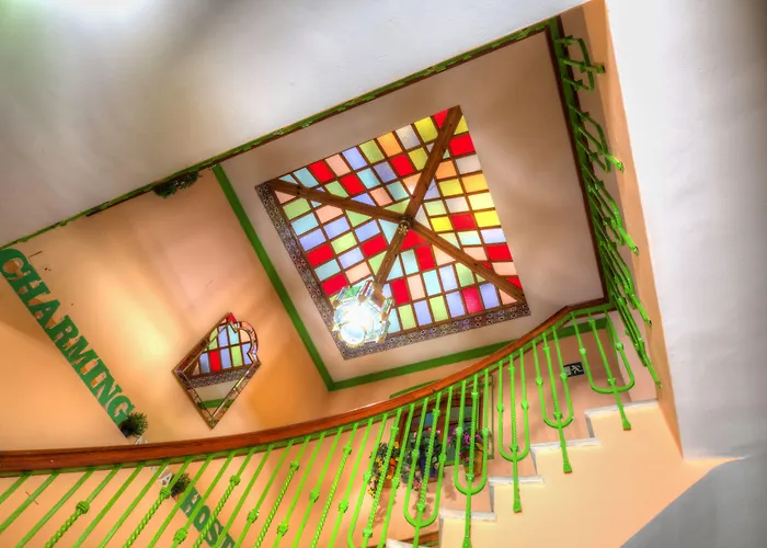 Hotel cerca del colegio: Charming Nerja Hostel